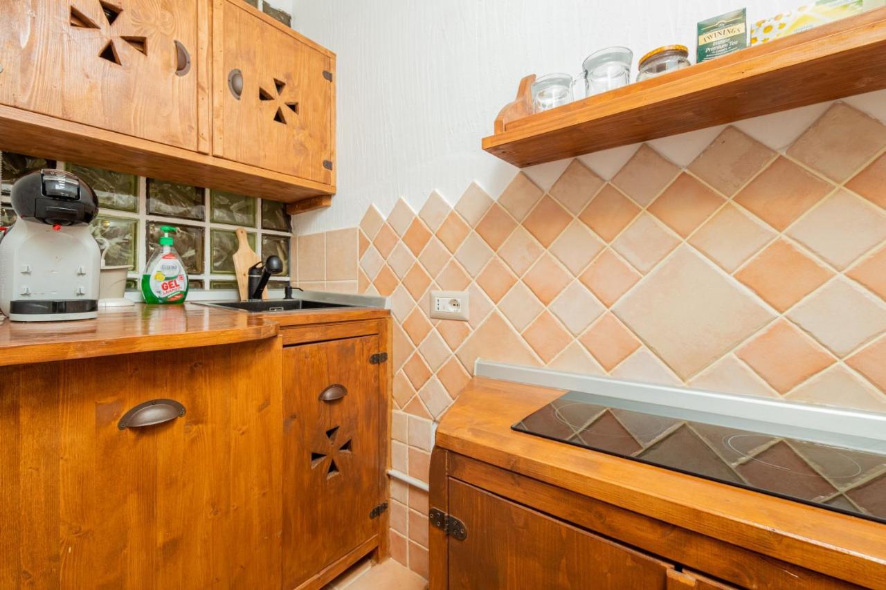 Seahouserent Cannigione Bagian luar foto