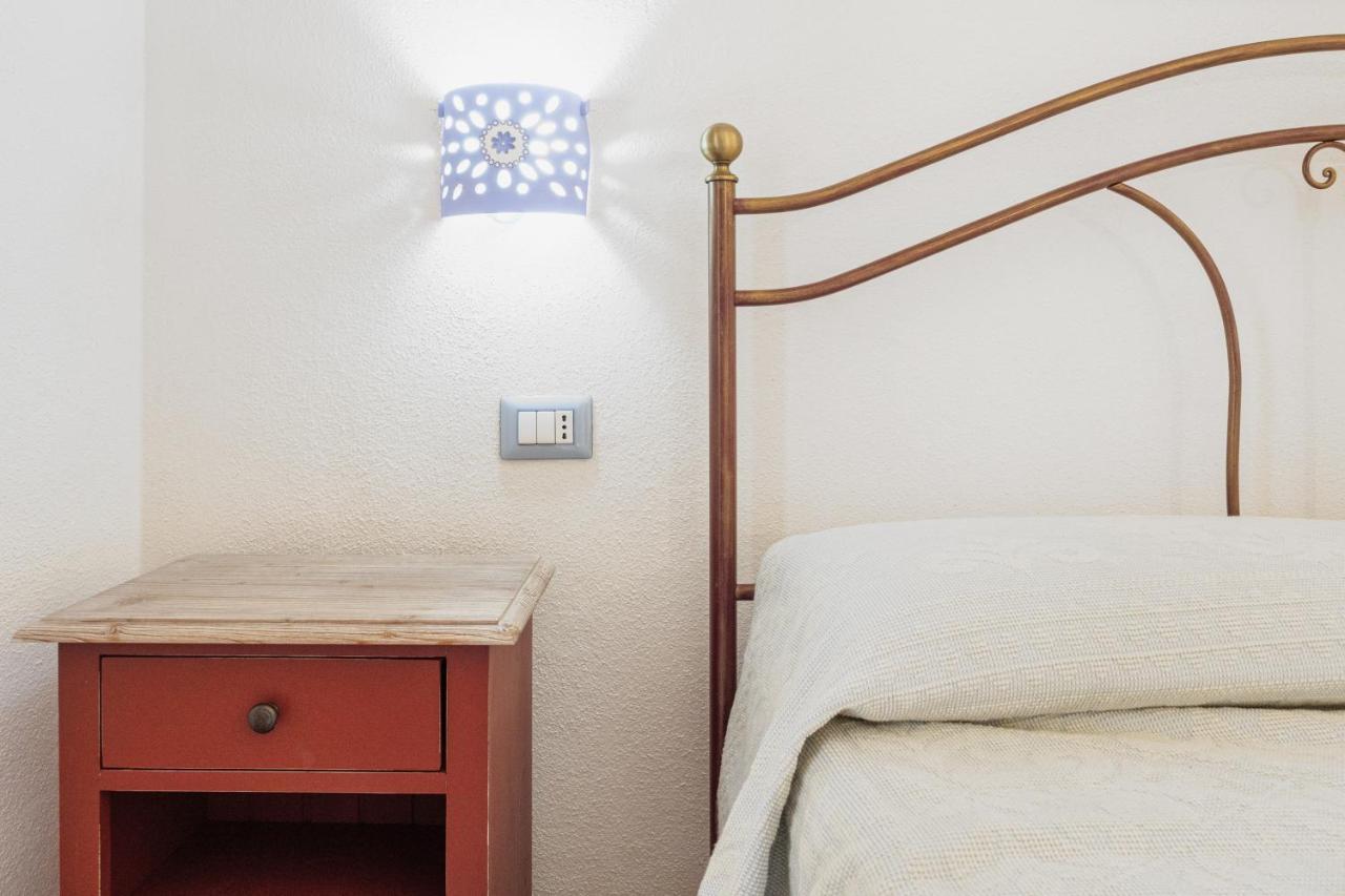 Seahouserent Cannigione Bagian luar foto