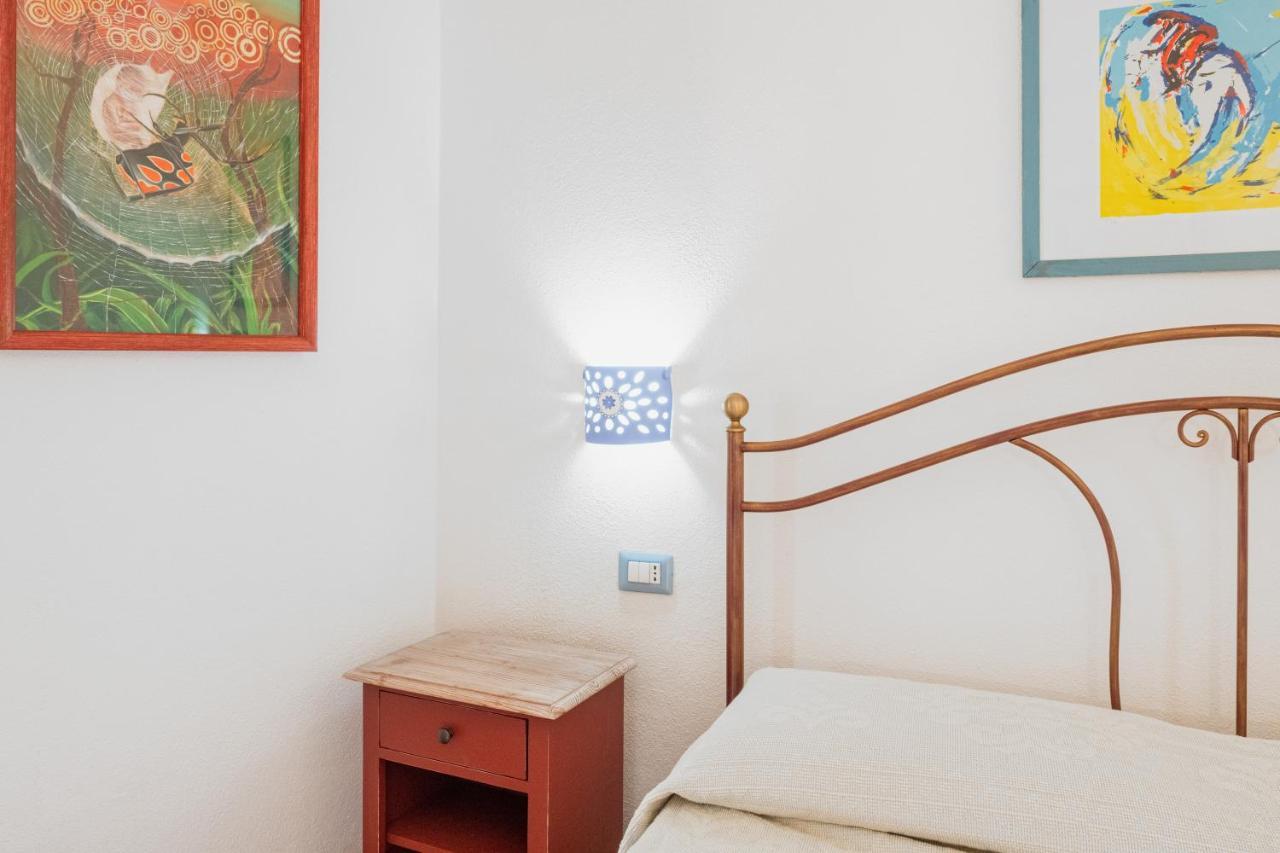 Seahouserent Cannigione Bagian luar foto